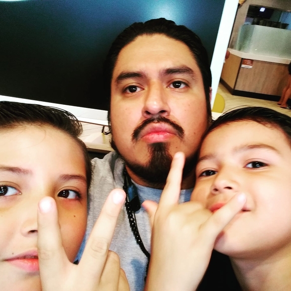 Meet your Posher, Joe - Picture 1 of 1